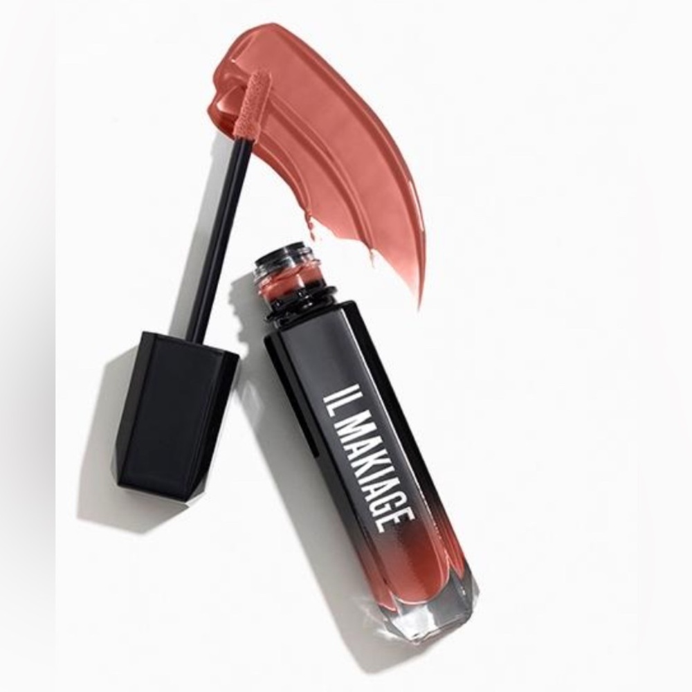 IL MAKIAGE Lip Glaze Color:PDA